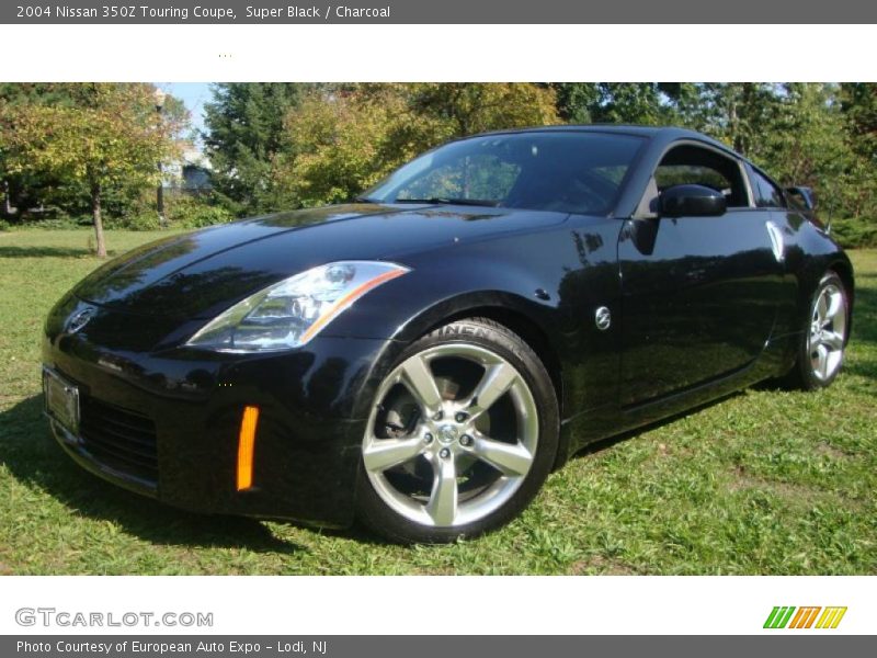 Super Black / Charcoal 2004 Nissan 350Z Touring Coupe