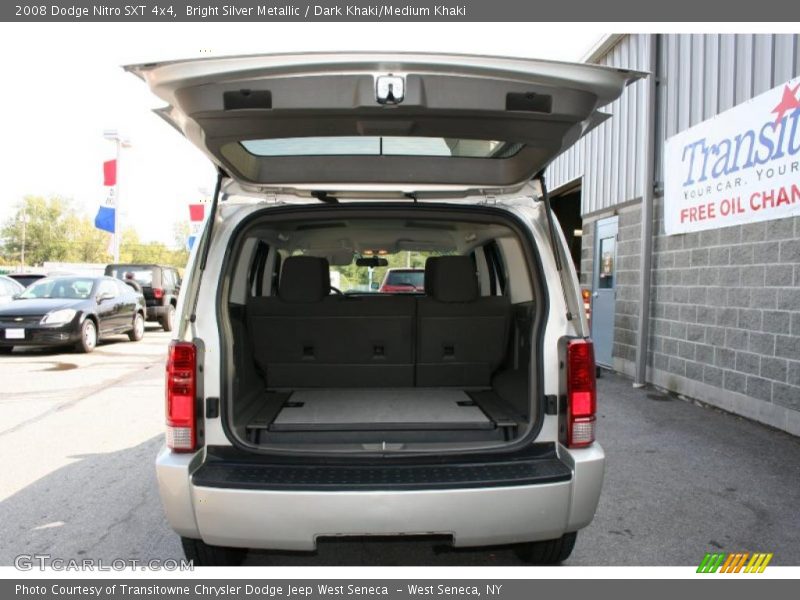 Bright Silver Metallic / Dark Khaki/Medium Khaki 2008 Dodge Nitro SXT 4x4