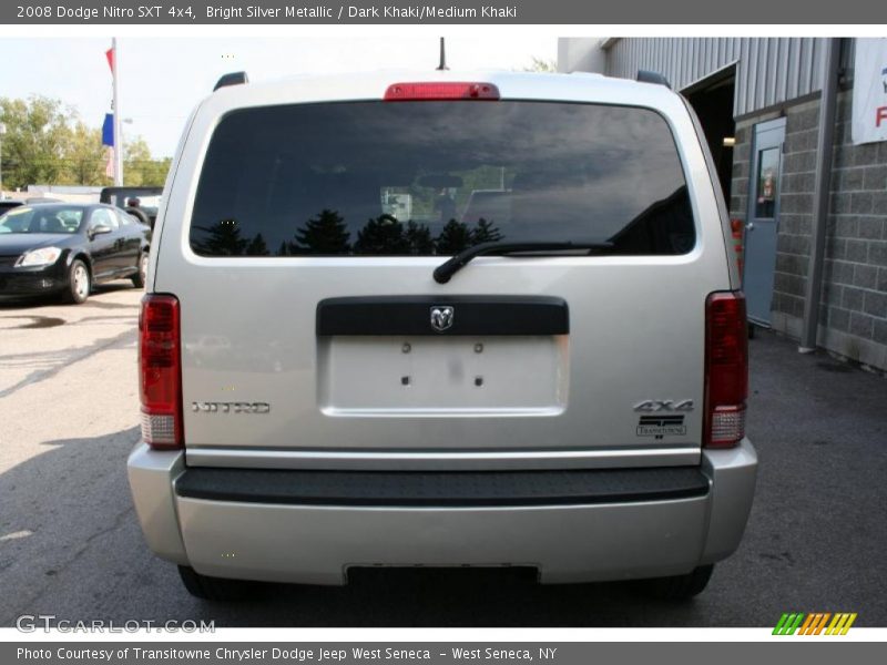Bright Silver Metallic / Dark Khaki/Medium Khaki 2008 Dodge Nitro SXT 4x4