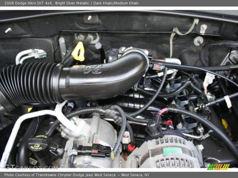 Bright Silver Metallic / Dark Khaki/Medium Khaki 2008 Dodge Nitro SXT 4x4