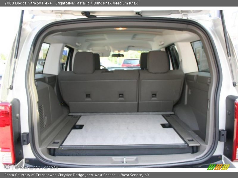 Bright Silver Metallic / Dark Khaki/Medium Khaki 2008 Dodge Nitro SXT 4x4