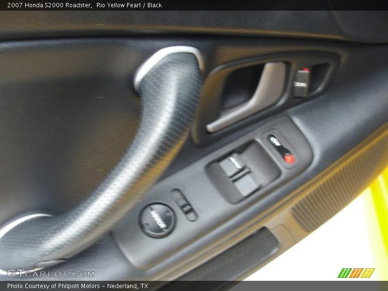 Rio Yellow Pearl / Black 2007 Honda S2000 Roadster