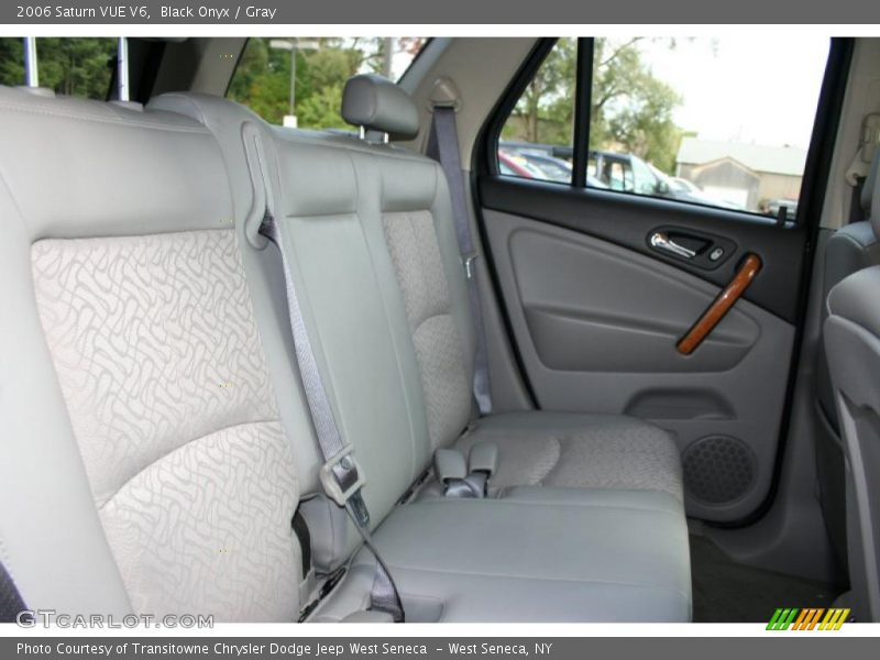 Black Onyx / Gray 2006 Saturn VUE V6