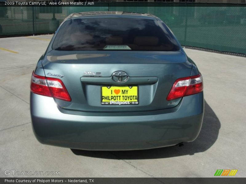 Aloe Green Metallic / Ash 2009 Toyota Camry LE