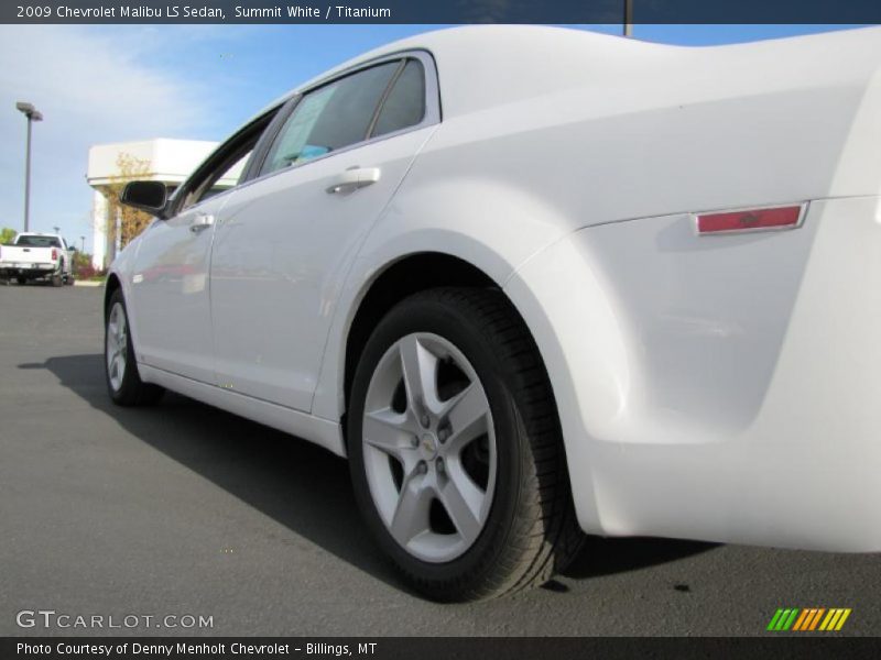 Summit White / Titanium 2009 Chevrolet Malibu LS Sedan