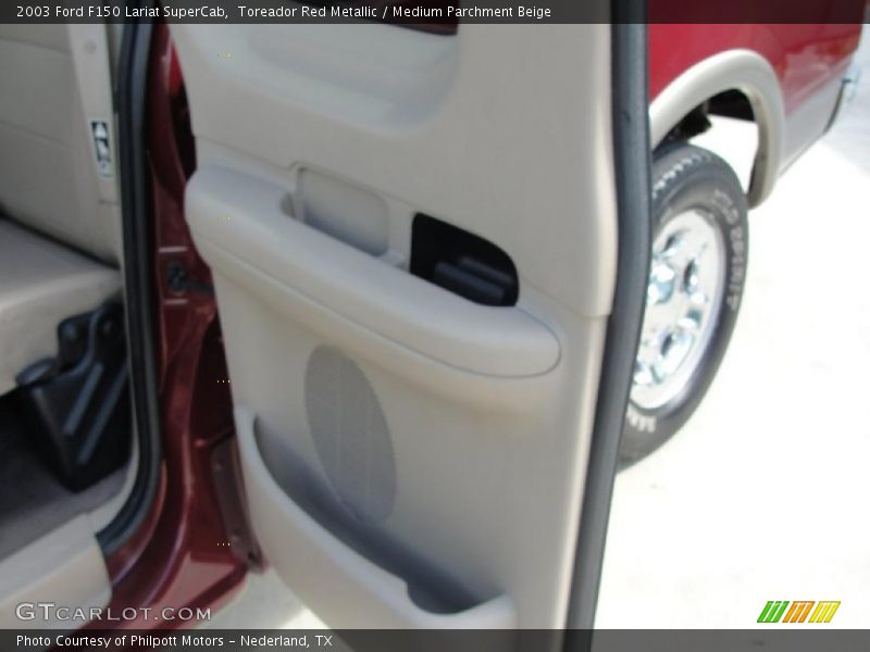 Toreador Red Metallic / Medium Parchment Beige 2003 Ford F150 Lariat SuperCab