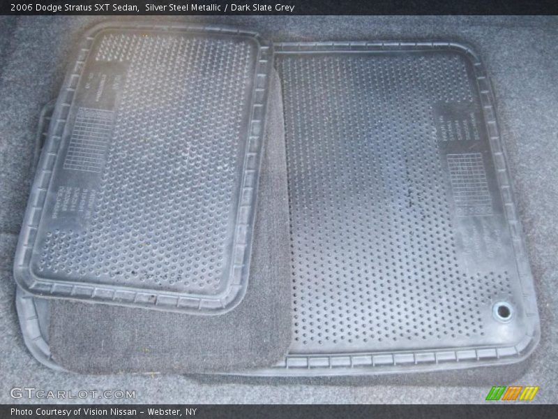 Silver Steel Metallic / Dark Slate Grey 2006 Dodge Stratus SXT Sedan