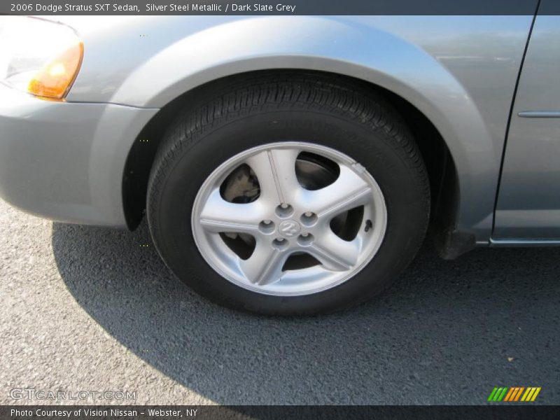 Silver Steel Metallic / Dark Slate Grey 2006 Dodge Stratus SXT Sedan
