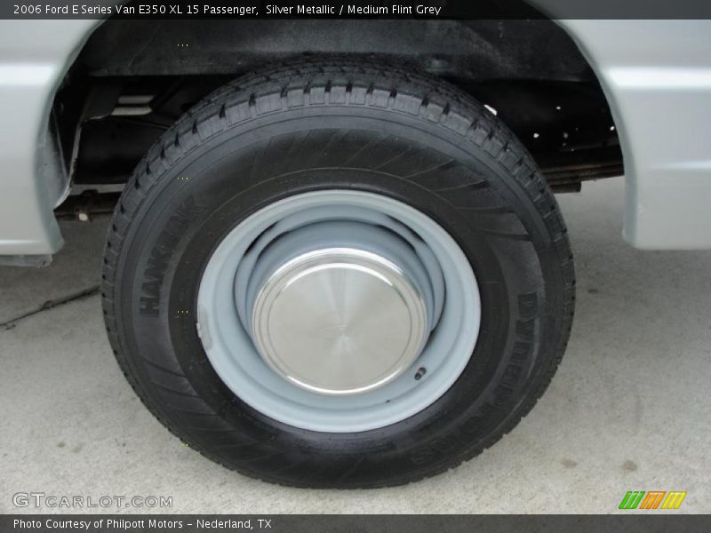 Silver Metallic / Medium Flint Grey 2006 Ford E Series Van E350 XL 15 Passenger