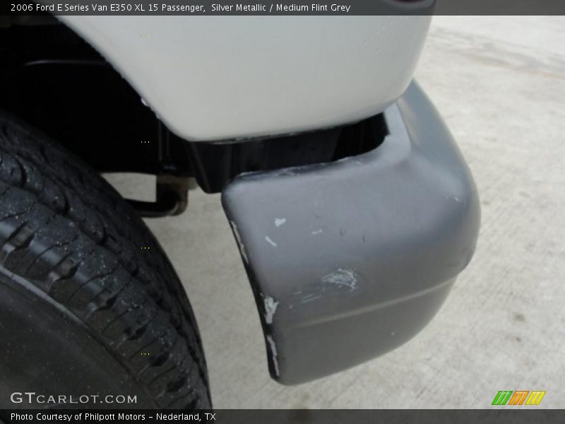 Silver Metallic / Medium Flint Grey 2006 Ford E Series Van E350 XL 15 Passenger