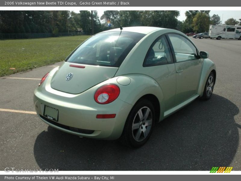 Gecko Green Metallic / Black 2006 Volkswagen New Beetle TDI Coupe