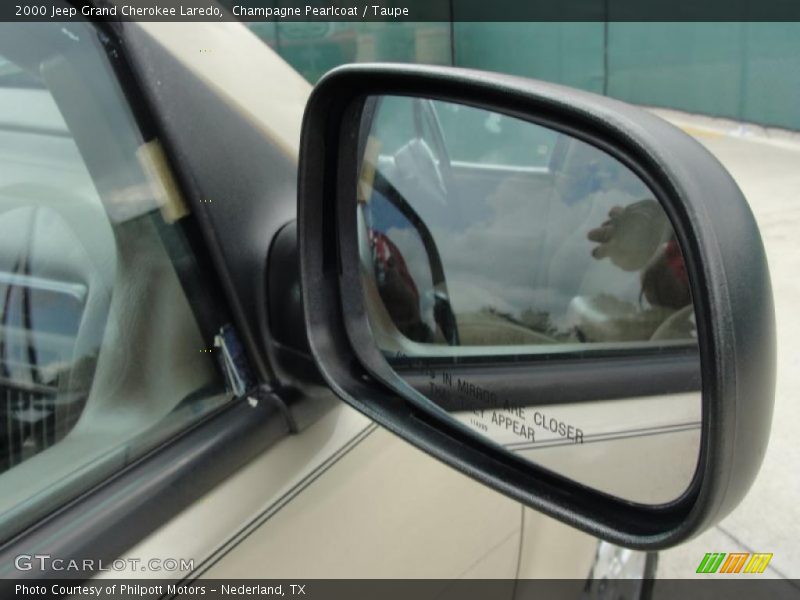 Champagne Pearlcoat / Taupe 2000 Jeep Grand Cherokee Laredo