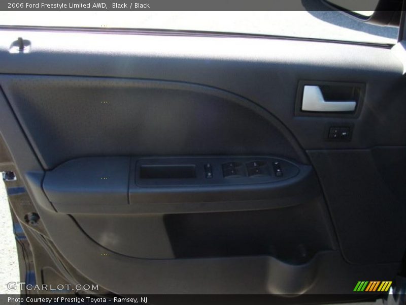 Black / Black 2006 Ford Freestyle Limited AWD