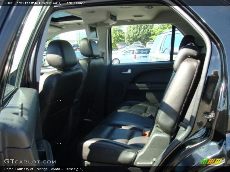 Black / Black 2006 Ford Freestyle Limited AWD