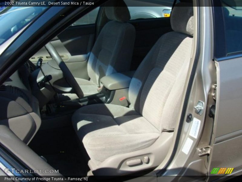 Desert Sand Mica / Taupe 2002 Toyota Camry LE