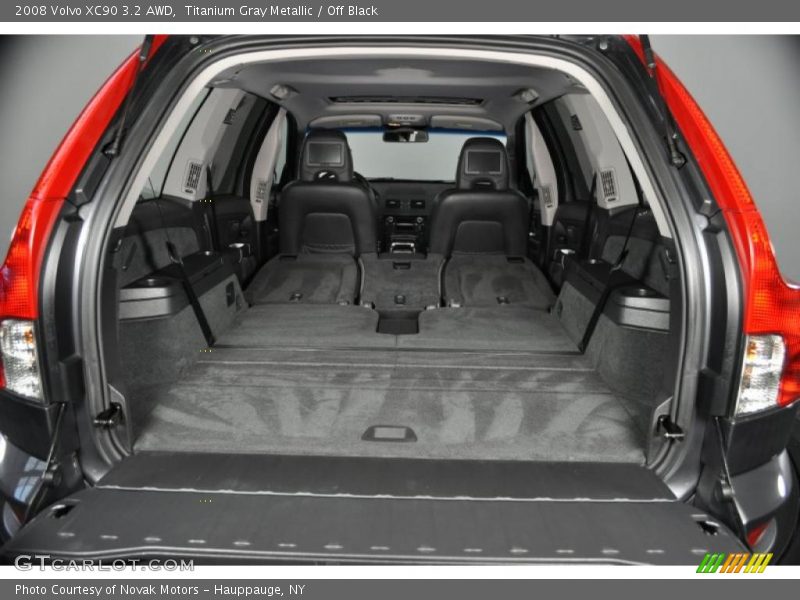 Titanium Gray Metallic / Off Black 2008 Volvo XC90 3.2 AWD