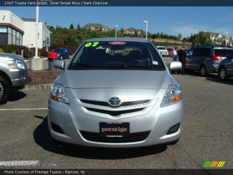 Silver Streak Mica / Dark Charcoal 2007 Toyota Yaris Sedan