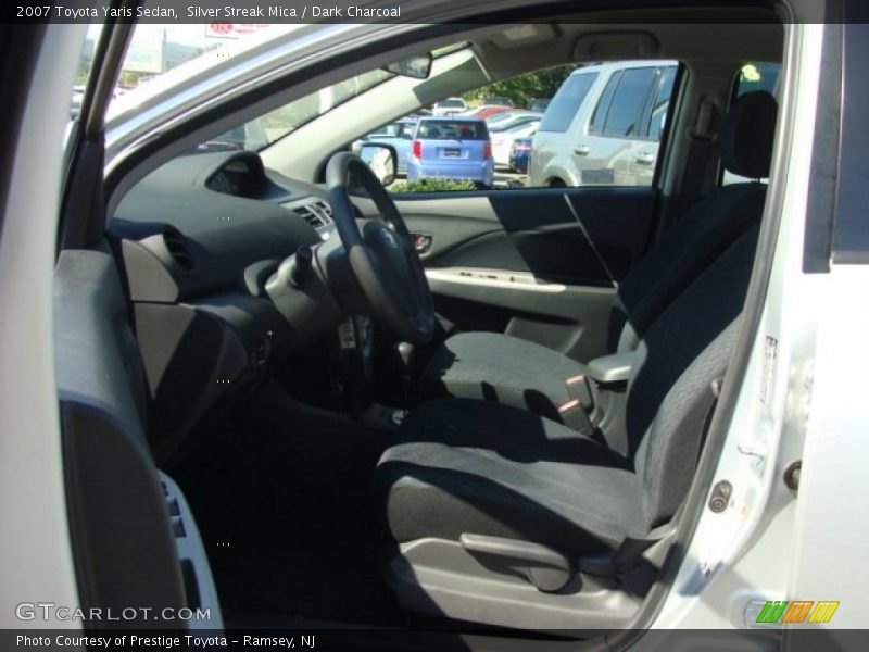 Silver Streak Mica / Dark Charcoal 2007 Toyota Yaris Sedan