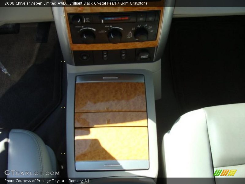 Brilliant Black Crystal Pearl / Light Graystone 2008 Chrysler Aspen Limited 4WD
