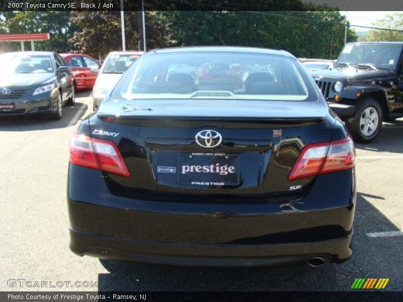 Black / Ash 2007 Toyota Camry SE