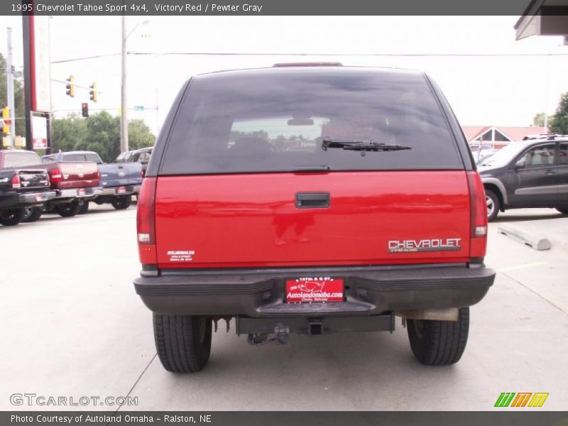 Victory Red / Pewter Gray 1995 Chevrolet Tahoe Sport 4x4