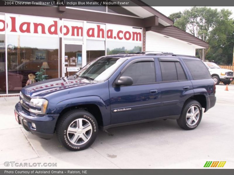 Indigo Blue Metallic / Medium Pewter 2004 Chevrolet TrailBlazer LT 4x4