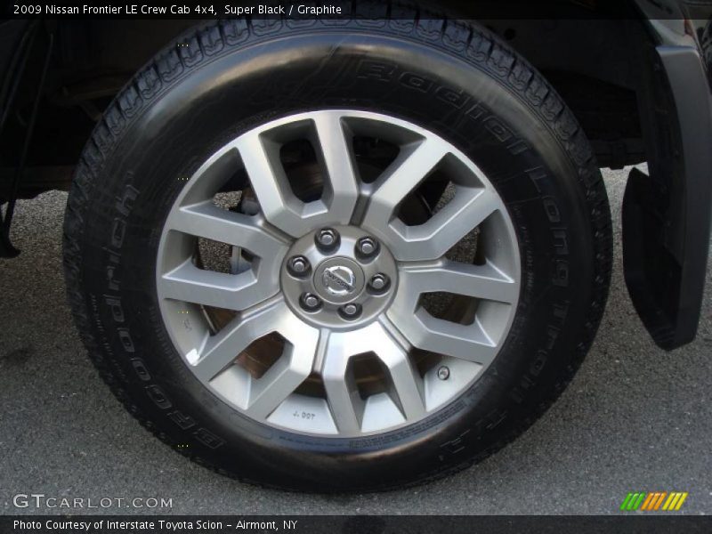 Super Black / Graphite 2009 Nissan Frontier LE Crew Cab 4x4