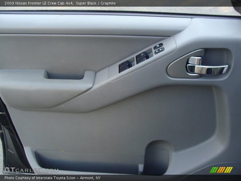 Super Black / Graphite 2009 Nissan Frontier LE Crew Cab 4x4