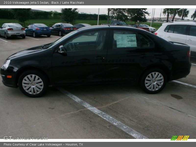 Black / Latte Macchiato 2010 Volkswagen Jetta S Sedan