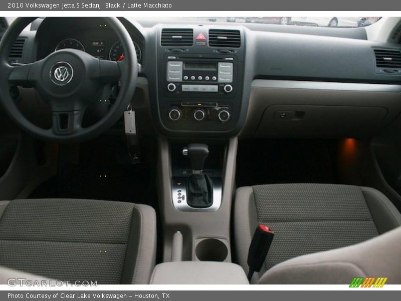 Black / Latte Macchiato 2010 Volkswagen Jetta S Sedan