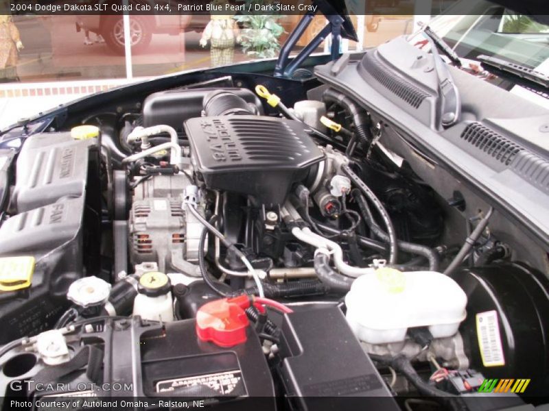Patriot Blue Pearl / Dark Slate Gray 2004 Dodge Dakota SLT Quad Cab 4x4