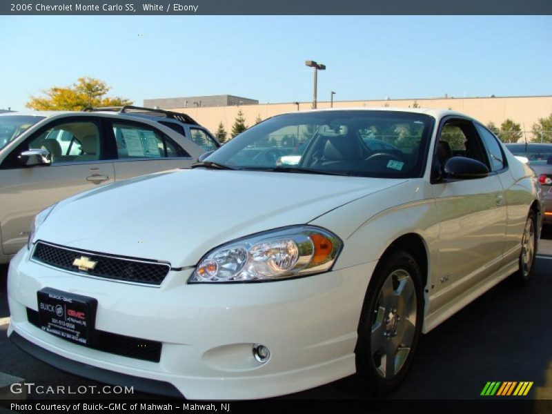 White / Ebony 2006 Chevrolet Monte Carlo SS