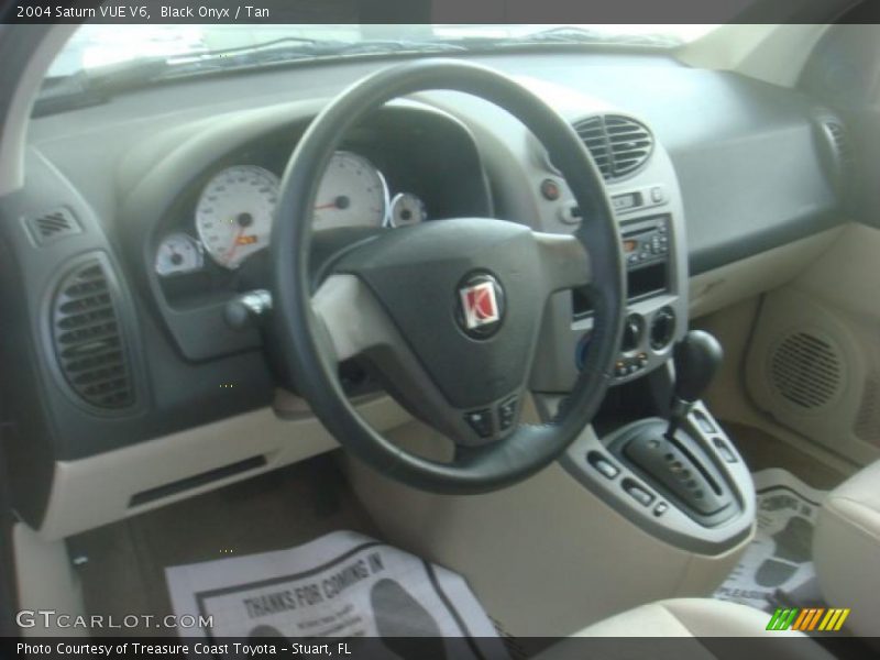 Black Onyx / Tan 2004 Saturn VUE V6