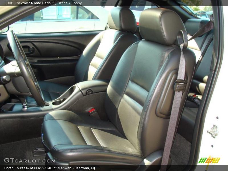 White / Ebony 2006 Chevrolet Monte Carlo SS