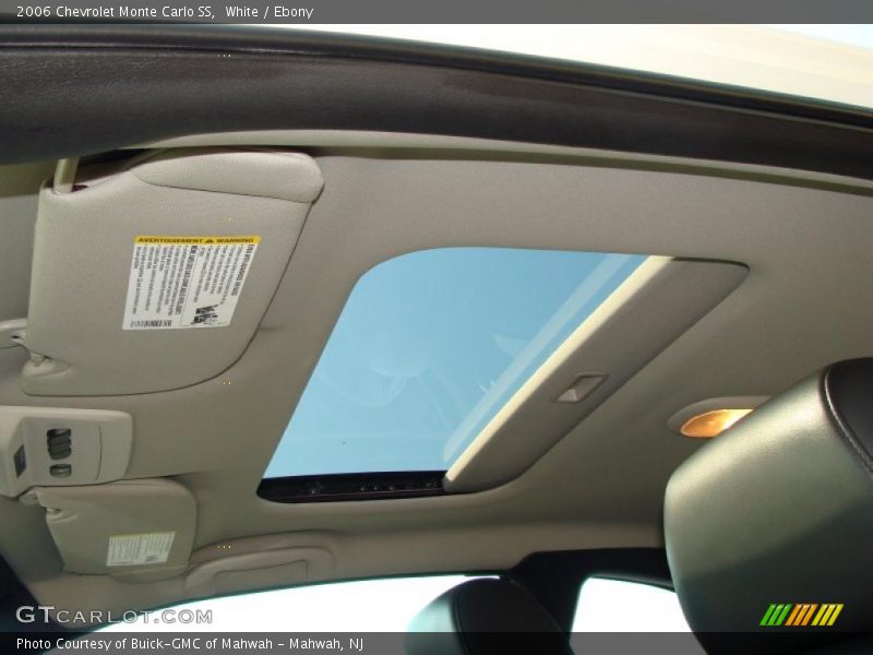 White / Ebony 2006 Chevrolet Monte Carlo SS