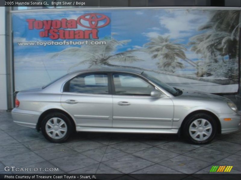Bright Silver / Beige 2005 Hyundai Sonata GL