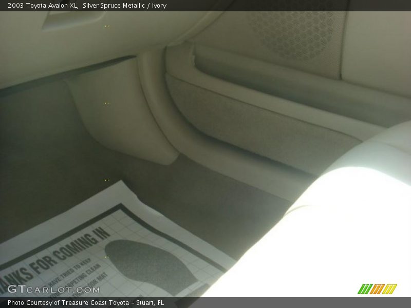 Silver Spruce Metallic / Ivory 2003 Toyota Avalon XL