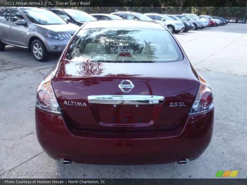Tuscan Sun / Blond 2011 Nissan Altima 2.5 SL