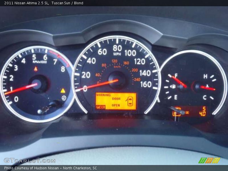 Tuscan Sun / Blond 2011 Nissan Altima 2.5 SL