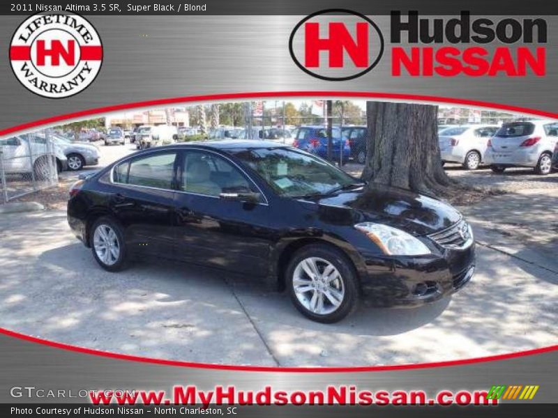 Super Black / Blond 2011 Nissan Altima 3.5 SR