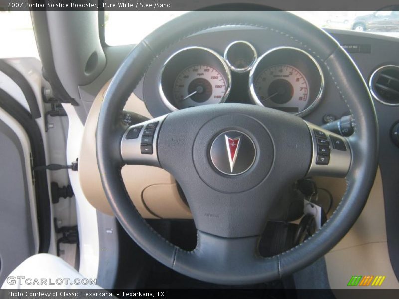 Pure White / Steel/Sand 2007 Pontiac Solstice Roadster