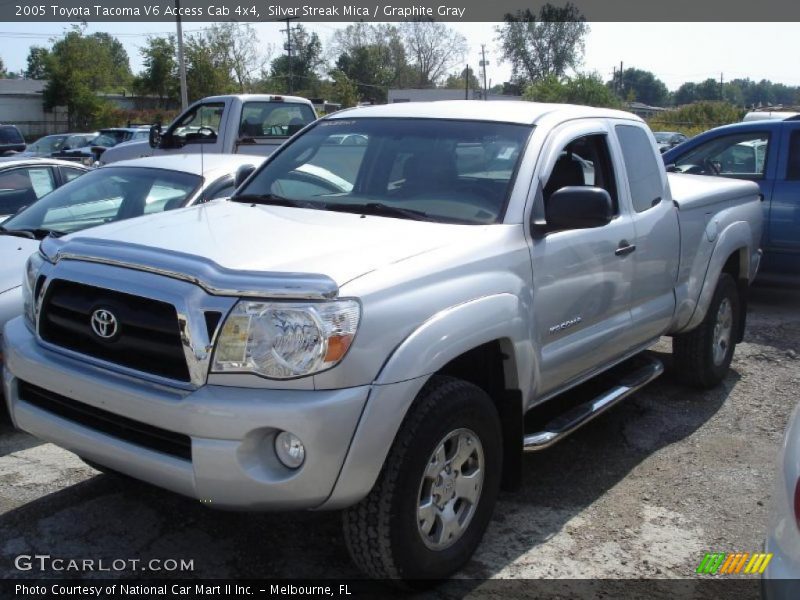 Silver Streak Mica / Graphite Gray 2005 Toyota Tacoma V6 Access Cab 4x4