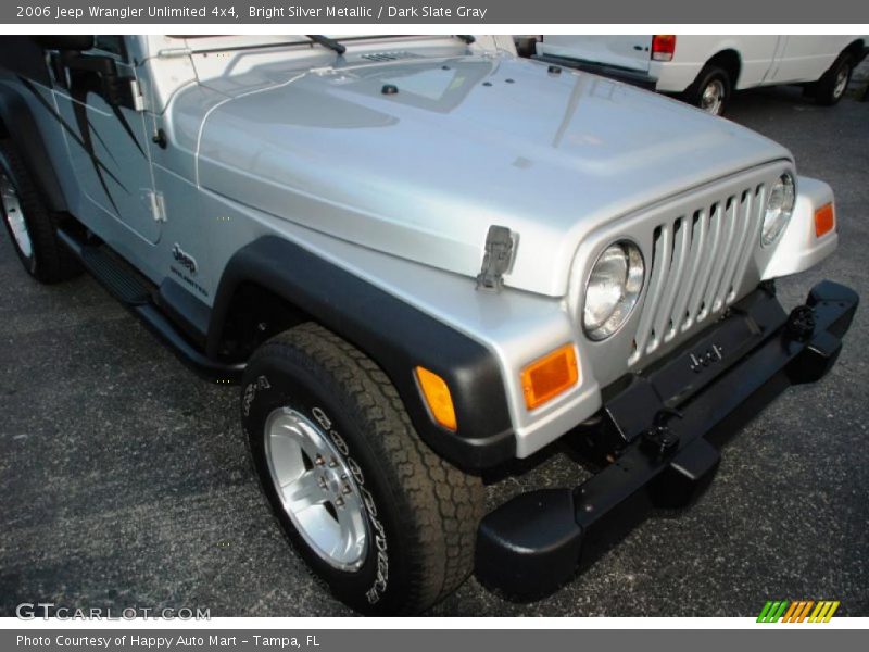 Bright Silver Metallic / Dark Slate Gray 2006 Jeep Wrangler Unlimited 4x4