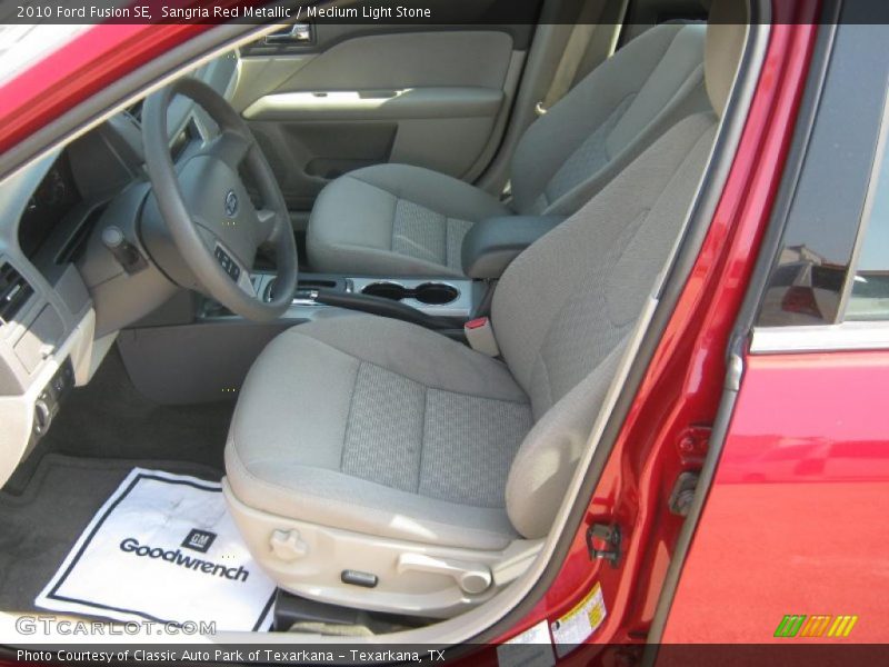 Sangria Red Metallic / Medium Light Stone 2010 Ford Fusion SE