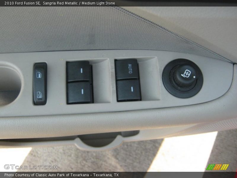 Sangria Red Metallic / Medium Light Stone 2010 Ford Fusion SE