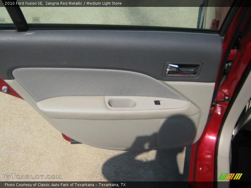 Sangria Red Metallic / Medium Light Stone 2010 Ford Fusion SE