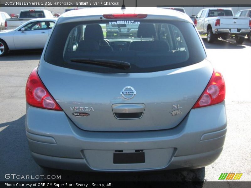 Brillant Silver / Charcoal 2009 Nissan Versa 1.8 SL Hatchback