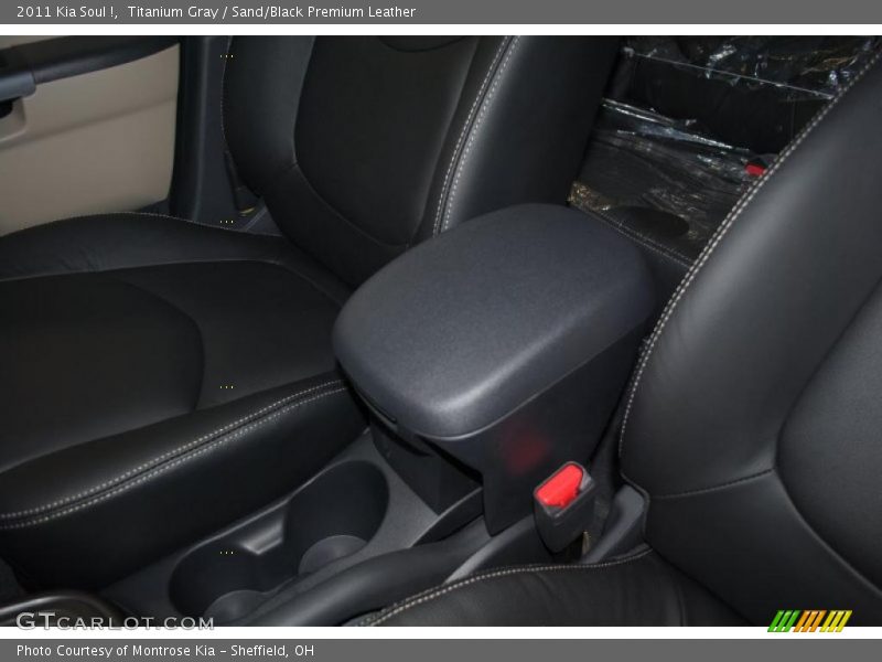 Titanium Gray / Sand/Black Premium Leather 2011 Kia Soul !