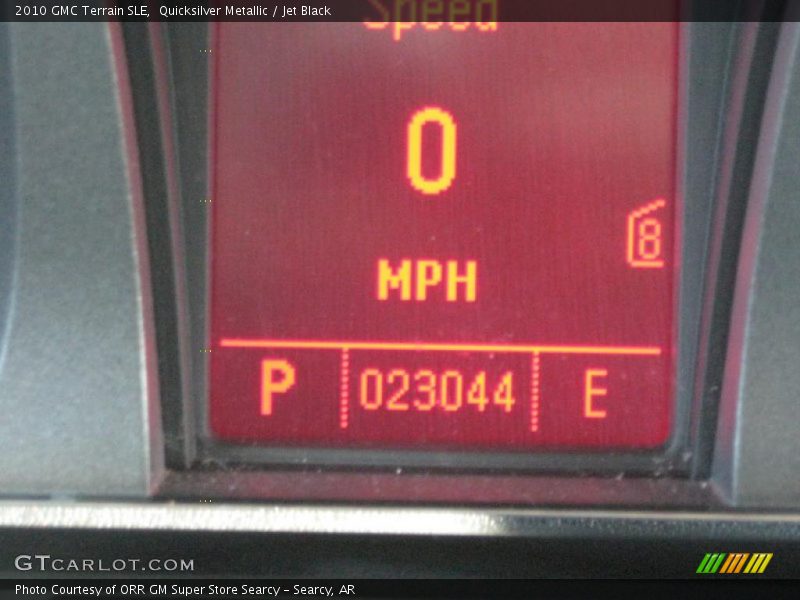 Quicksilver Metallic / Jet Black 2010 GMC Terrain SLE