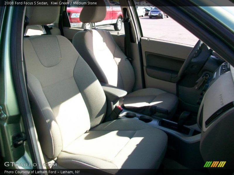 Kiwi Green / Medium Stone 2008 Ford Focus S Sedan
